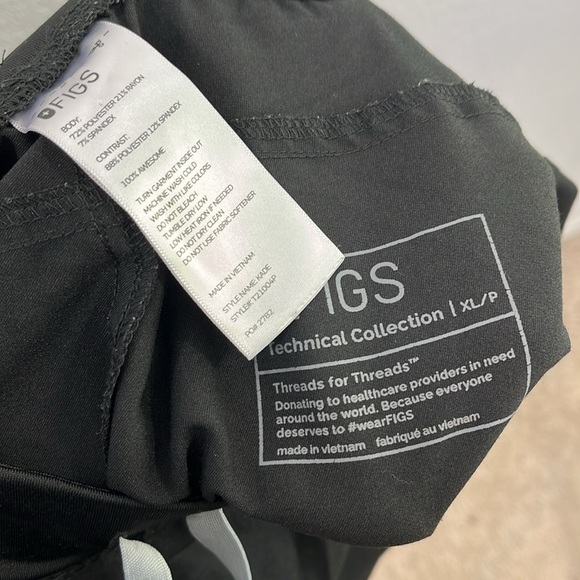 FIGS Kade Cargo Pant Scrubs Black size XL/P Nurse scrubs - Picture 5 of 9